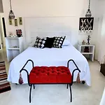 House In The Center Of Arraial